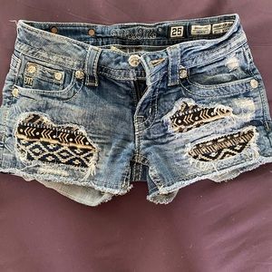 Miss me shorts size 25